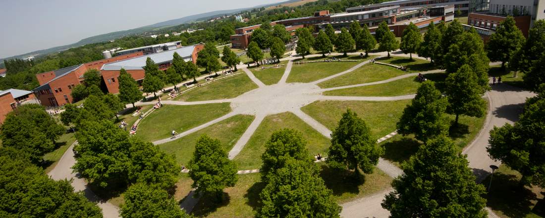 Picture of Bayreuth University in the Summer